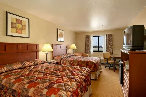 Baymont by Wyndham Tuscola image 12