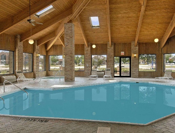 Baymont by Wyndham Tuscola image 5